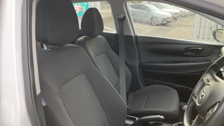 Hyundai i20 1.0T GDi 48V MHD SE Connect 5dr Petrol Hatchback